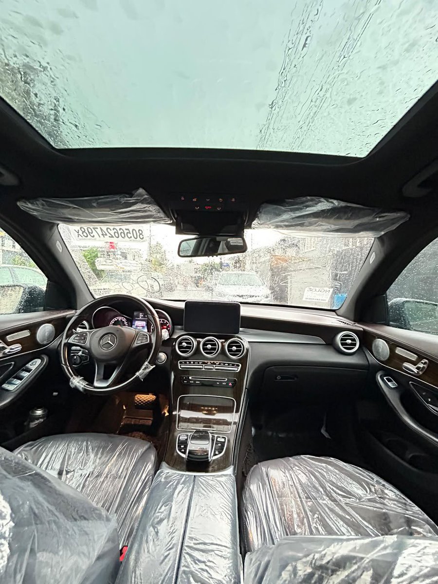 Thetoodapper1's tweet photo. 3 Weeks Registered | 2026 Entry

🇺🇸 2017 Mercedes-Benz GLC300 (Full Option)

✅ 81k Miles • Accident Free • 360° Camera • Panoramic Roof • Tan Interior

💰 ₦30M

📍 Surulere, Lagos

📲 WhatsApp: 08105629191 | 07060788255

#MercedesBenz #GLC300 #CarsForSale https://t.co/SP5KiDJcJh