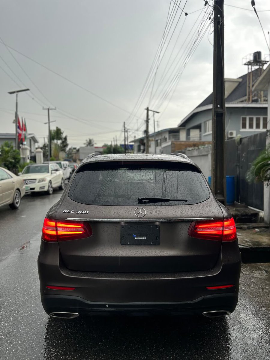 Thetoodapper1's tweet photo. 3 Weeks Registered | 2026 Entry

🇺🇸 2017 Mercedes-Benz GLC300 (Full Option)

✅ 81k Miles • Accident Free • 360° Camera • Panoramic Roof • Tan Interior

💰 ₦30M

📍 Surulere, Lagos

📲 WhatsApp: 08105629191 | 07060788255

#MercedesBenz #GLC300 #CarsForSale https://t.co/SP5KiDJcJh