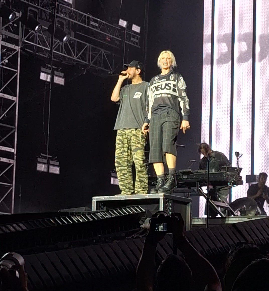 LuxWombat's tweet photo. My 4 Linkin Park From Zero tour shows 💫
Milan 25 - Paris 25 - Florence 26 - Zurich 26 https://t.co/1bPDn6FOaF