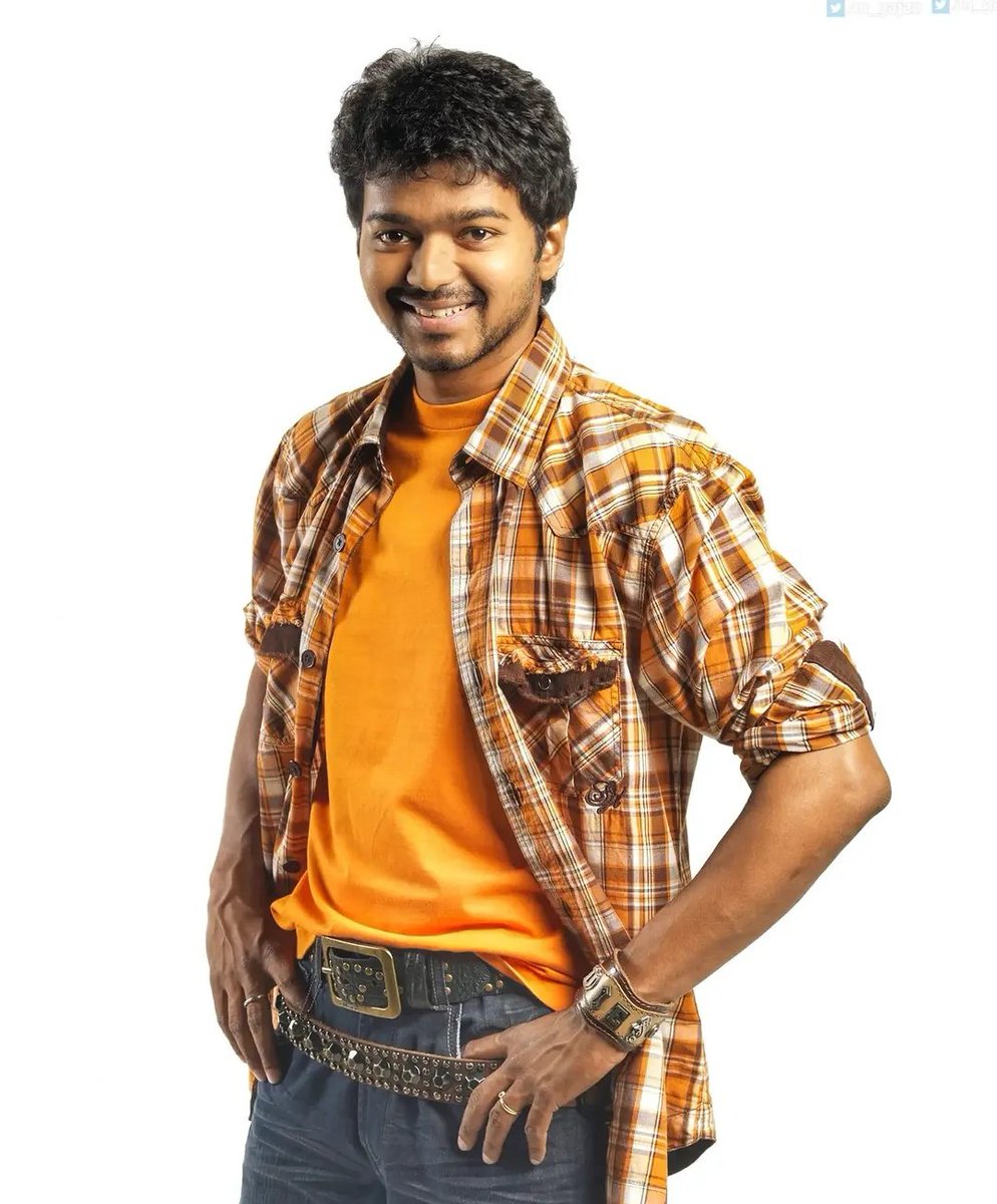 Jace_Millebe's tweet photo. Ilaya thalapathy vijay old photoshoot..🔥

Can you guess the movie? https://t.co/XF8WOy081o