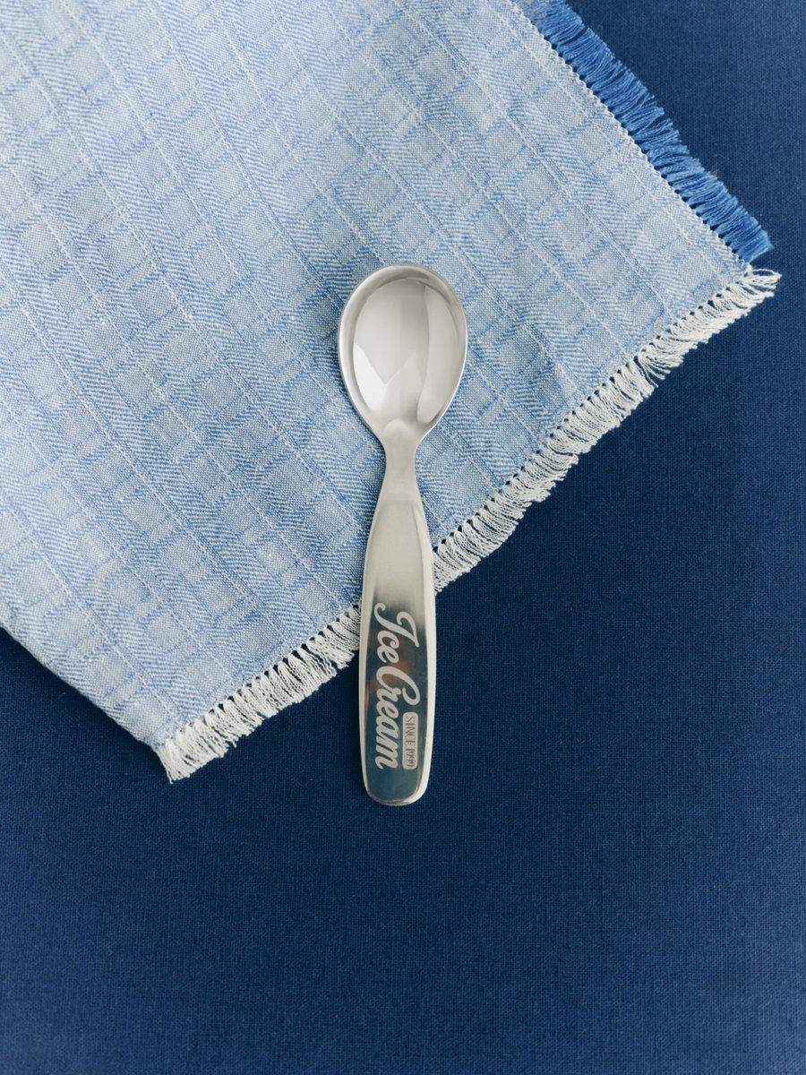 HYBE_MERCH's tweet photo. YEONJUN 'NO LABELS: PART 02' Merch.

🍦 CONCEPT PHOTO (1/5)

[OFFLINE]
📅 2026. 07. 11 - 07. 19 
📍서울 용산구 한강대로 42, 1F

[ONLINE]
📅 2026. 07. 13. 10AM(KST)
📍 @weverseshop

#연준 #YEONJUN #NOLABELS_PART02
#투모로우바이투게더 #TOMORROW_X_TOGETHER #TXT https://t.co/XCr9C5sSdu