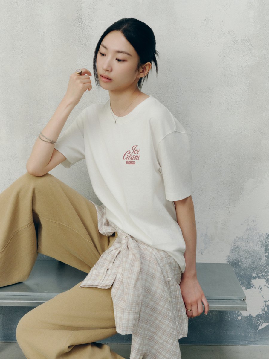 HYBE_MERCH's tweet photo. YEONJUN 'NO LABELS: PART 02' Merch.

🍦 CONCEPT PHOTO (3/5)

[OFFLINE]
📅 2026. 07. 11 - 07. 19 
📍서울 용산구 한강대로 42, 1F

[ONLINE]
📅 2026. 07. 13. 10AM(KST)
📍 @weverseshop

#연준 #YEONJUN #NOLABELS_PART02
#투모로우바이투게더 #TOMORROW_X_TOGETHER #TXT https://t.co/lc4eJ2ztMU