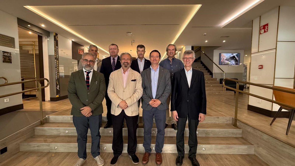 coiirm's tweet photo. 👏 Enhorabuena a Carlos Manuel Medina, nuevo presidente del Consejo General de Colegios Oficiales de Ingenieros Industriales. Desde el COIIRM le deseamos mucho éxito en esta nueva etapa al frente de la institución. https://t.co/kG02RIfsby