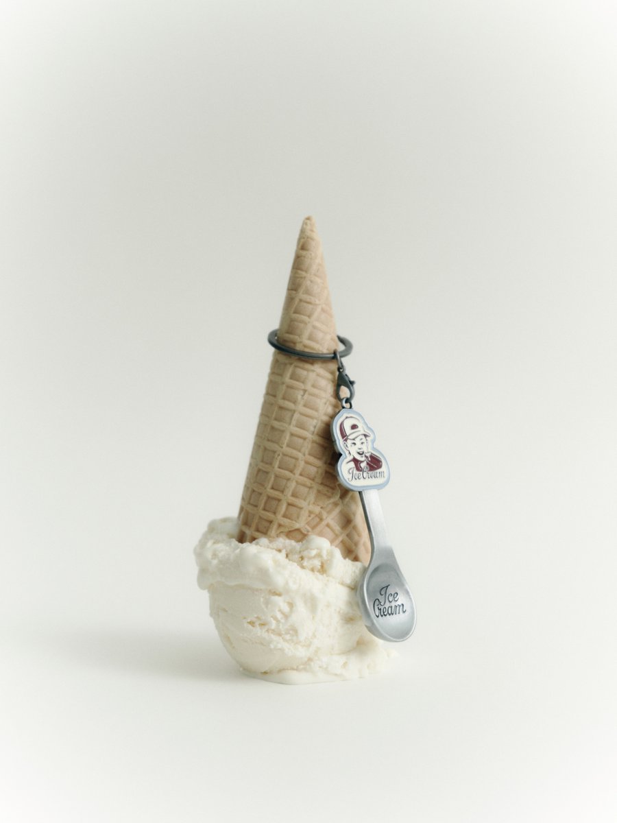 HYBE_MERCH's tweet photo. YEONJUN 'NO LABELS: PART 02' Merch.

🍦 CONCEPT PHOTO (5/5)

[OFFLINE]
📅 2026. 07. 11 - 07. 19 
📍서울 용산구 한강대로 42, 1F

[ONLINE]
📅 2026. 07. 13. 10AM(KST)
📍 @weverseshop

#연준 #YEONJUN #NOLABELS_PART02
#투모로우바이투게더 #TOMORROW_X_TOGETHER #TXT https://t.co/eF5J6dZpWA