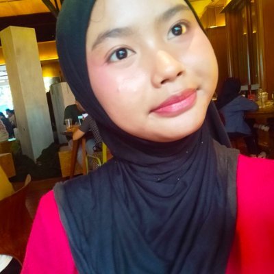 urjournality's tweet photo. Next muka siapa lagi mau dipakai nipu sih putri nabilla? @nabillabcdefg @shashabrinaaz tolong para ba tiati yaa siapapun pakai data gue itu bukan gue. Si nabila ini udah pakai link spotify gue🤣😭 #zonaba #zonajajan #zonauang #penipupinpri #penipu https://t.co/8Ee9O3DajP