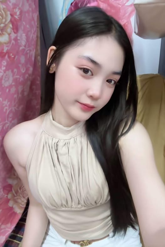 Banteil11787347's tweet photo. นอนเบื่ออยู่บ้านเฉยๆ 🥵🥴 🤍 https://t.co/Sgf30dt1Tt