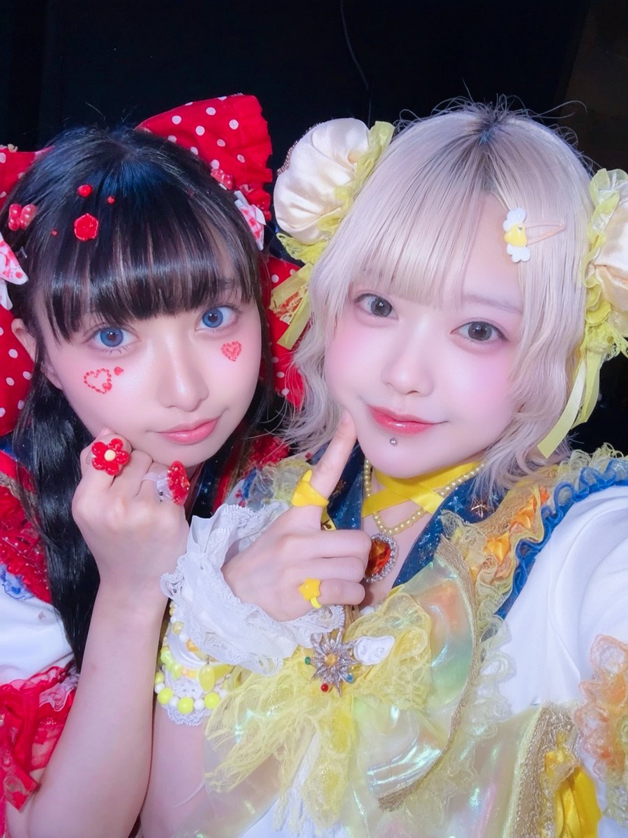 Magilimi_Nme's tweet photo. ❤️💛 https://t.co/dNvNEejZUy