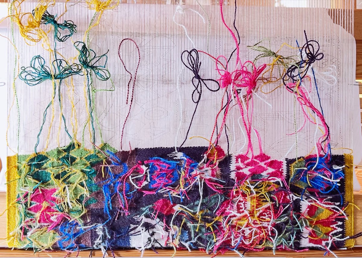 an_textilier's tweet photo. 【#ålderstrappan 】2026.07.03(1,5h)

#フレミッシュ織り #weaving #flamskvävnad #textileart  konsthantverk 人生の階段 https://t.co/wr7VnC2xjA