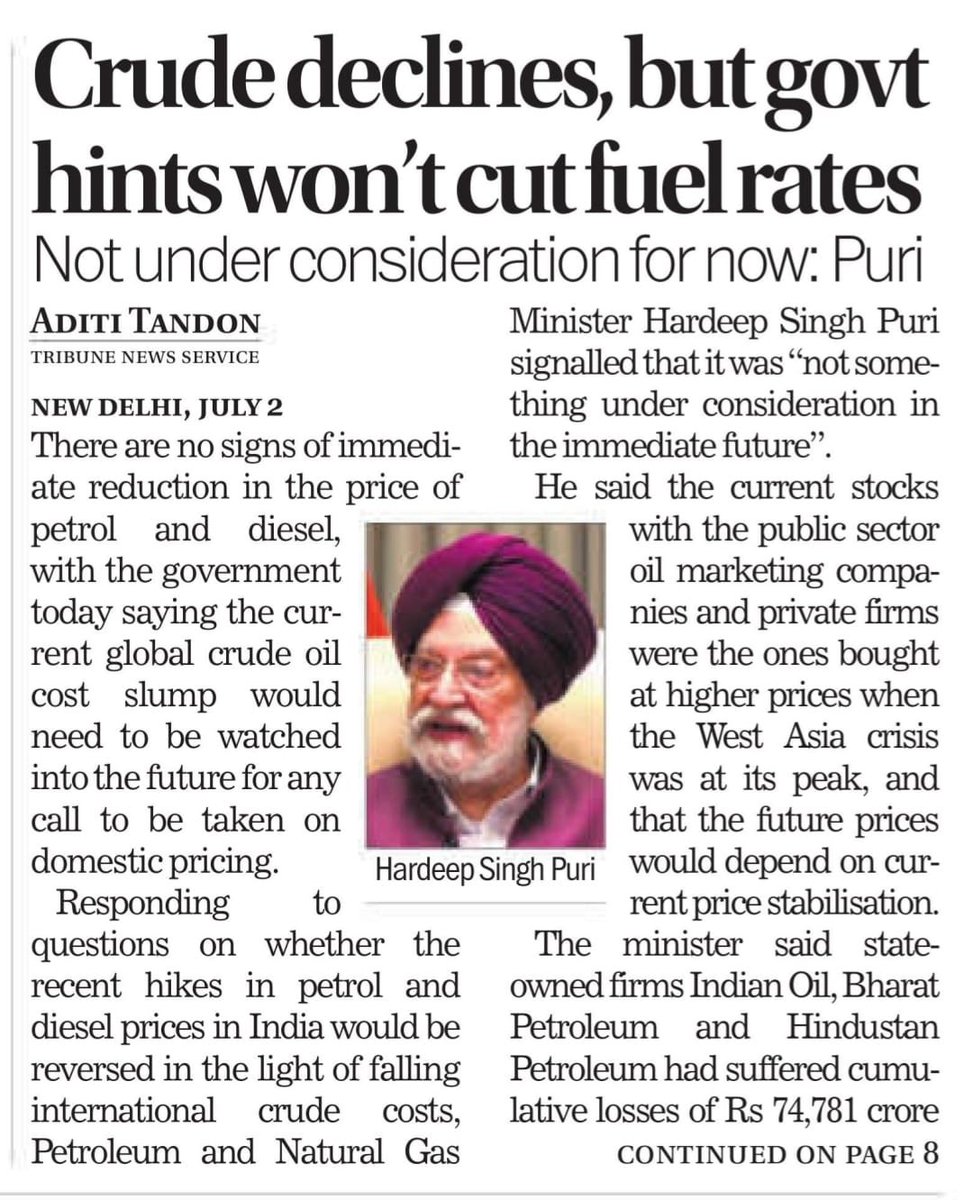 rssurjewala's tweet photo. ⛽ तेल कंपनियों के "मुनाफ़े की चौकीदारी" में तैनात मोदी सरकार, अब "सस्ते कच्चे तेल का फ़ायदा" जनता को देने की जरूरत पर "मुनाफाखोरी की चादर" तानकर सो रही है !

🔴 वैश्विक तनाव के बहाने तेल कंपनियों के मुनाफे पर आई आँच का हवाला देकर मुंह फुलाए "घाटे के झूठ का शोर मचाने वाले" पेट्रोलियम मंत्री श्रीमान हरदीप पुरी अब "जनता को राहत" के सवाल पर मुंह फेर रहे हैं !

🔴 अंतरराष्ट्रीय बाजार में क़रीब $120 प्रति बैरल तक जा पहुँचा #CrudeOil अब $70 प्रति बैरल से भी नीचे आ गिरा है, मतलब कच्चा तेल करीब 42%🔻 तक सस्ता हो गया है...

❓मगर "वसूली सरकार" के पेट्रोलियम मंत्री के कहे मुताबिक तो- डीजल, पेट्रोल और सीएनजी के बढ़ाए दाम घटाना तो दूर अभी इसके बारे में सोचना भी देशविरोधी है?

❓सरकार के नाम पर लूट की दुकान चलाने वाली भाजपा ने बहाने से तो डीज़ल/पेट्रोल पर ₹8 प्रति लीटर और सीएनजी पर ₹10 प्रति किलो दाम बढ़ा लिए...मगर अब कच्चे तेल के दाम करीब आधा गिर जाने के बाद भी, बेशर्मी से लूट के नए बहाने बुनने में लग गए हैं !

❓12 साल में पेट्रोलियम प्रोडक्ट पर देश की जनता से हर दिन 1000 करोड़ रुपए के औसत से 43 लाख करोड़ रुपए वसूलने वाली "भाजपा की लुटेरी सरकार" का मन है कि मानता ही नहीं !

❓ पेट्रोल पंपों पर "भाजपाई लुटाई" के चलते रोड से लेकर रसोई तक आम आदमी पर बेतहाशा महंगाई और आर्थिक तंगी की चौतरफा मार पड़ रही है, मगर भाजपा बस लूट मचाने में मस्त है !

❓मतलब "बीजेपी एंड कंपनी" का फंडा बिल्कुल क्लियर है- "सारा मुनाफा भाजपाई तिज़ोरी में और लूट-उगाही का सारा बोझ, सारा कर्ज़ा जनता के माथे पर"?

पूरा देश "तेल के खेल" से चल रहे इस "दिनदहाड़े भाजपाई डकैती" को देख रहा है...जनता को राहत से "इनकार की बेशर्मी" और "लूट का लालच" भाजपा बहुत भारी पड़ेगा !