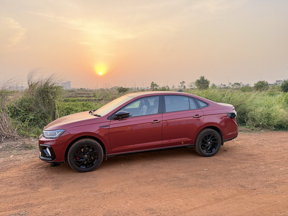 zeesh92's tweet photo. @shivaXdrives Felt every word you have written. It’s a lovely vehicle. Completed 15k(just completed 1 year) with mine. Driving it almost daily and the detour part which you wrote is completely true, have deliberately selected longer routes while driving 😇 https://t.co/nX5xmAYxS7