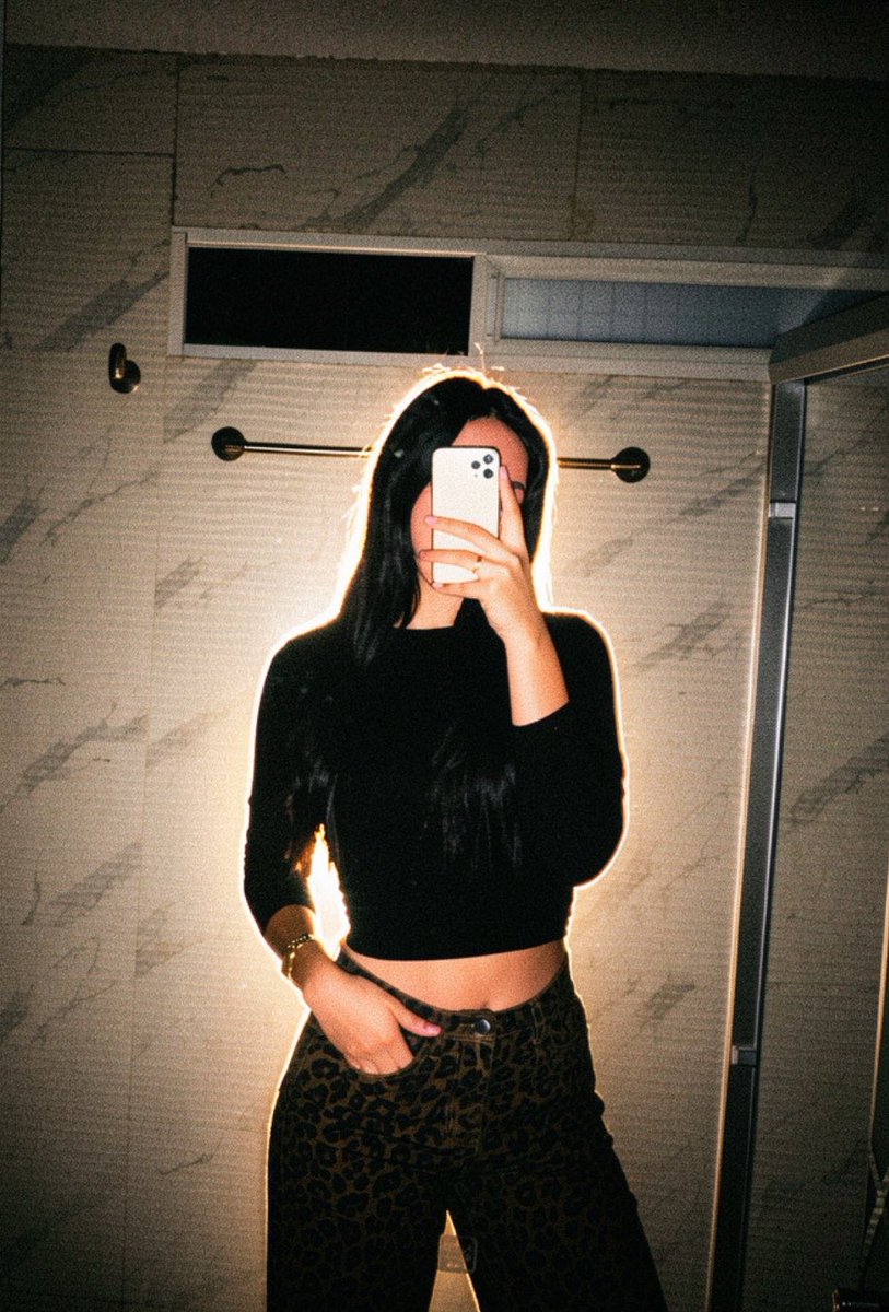 Yitzely_'s tweet photo. Bye insta, ola x aquí 👍🏻😎 https://t.co/DbsJ4bsKnU
