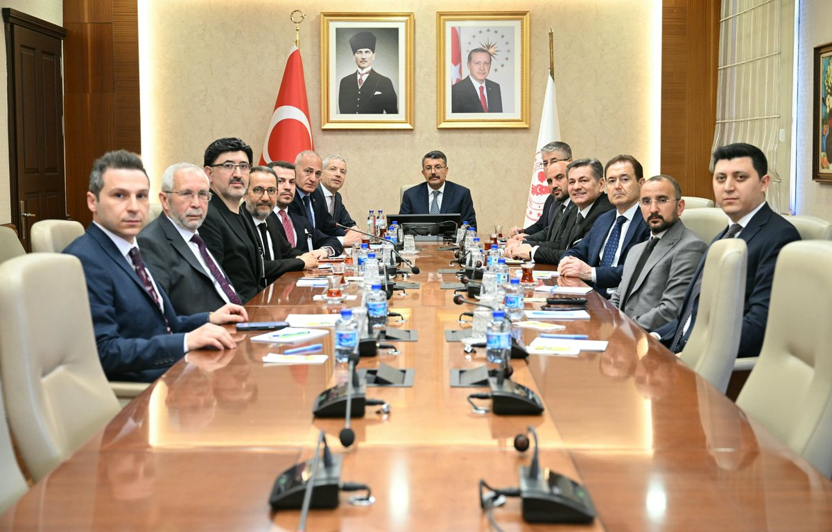sabancopuroglu's tweet photo. BİR ÇALIŞMANIN DAHA SONUNA GELDİK. ✅

28 Nisan’da başladık, 3 Temmuz’da sonuç aldık.

Tüm sektör paydaşlarımıza hayırlı olsun.

#otosesvegörüntüsistemleri @tuyaddernegi @mustafaciftcitr @a_uraloglu @murat_kurum @valialicelik https://t.co/i1BoKXOjXp