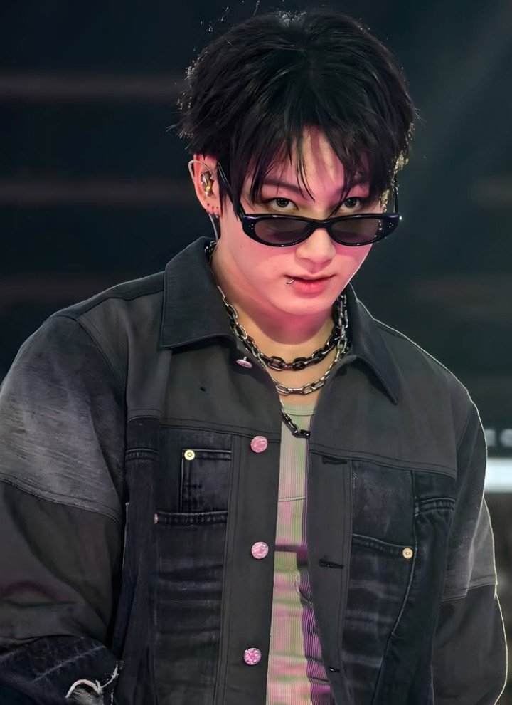 97Jungukk's tweet photo. Hi https://t.co/Pa3b6n8Cyj