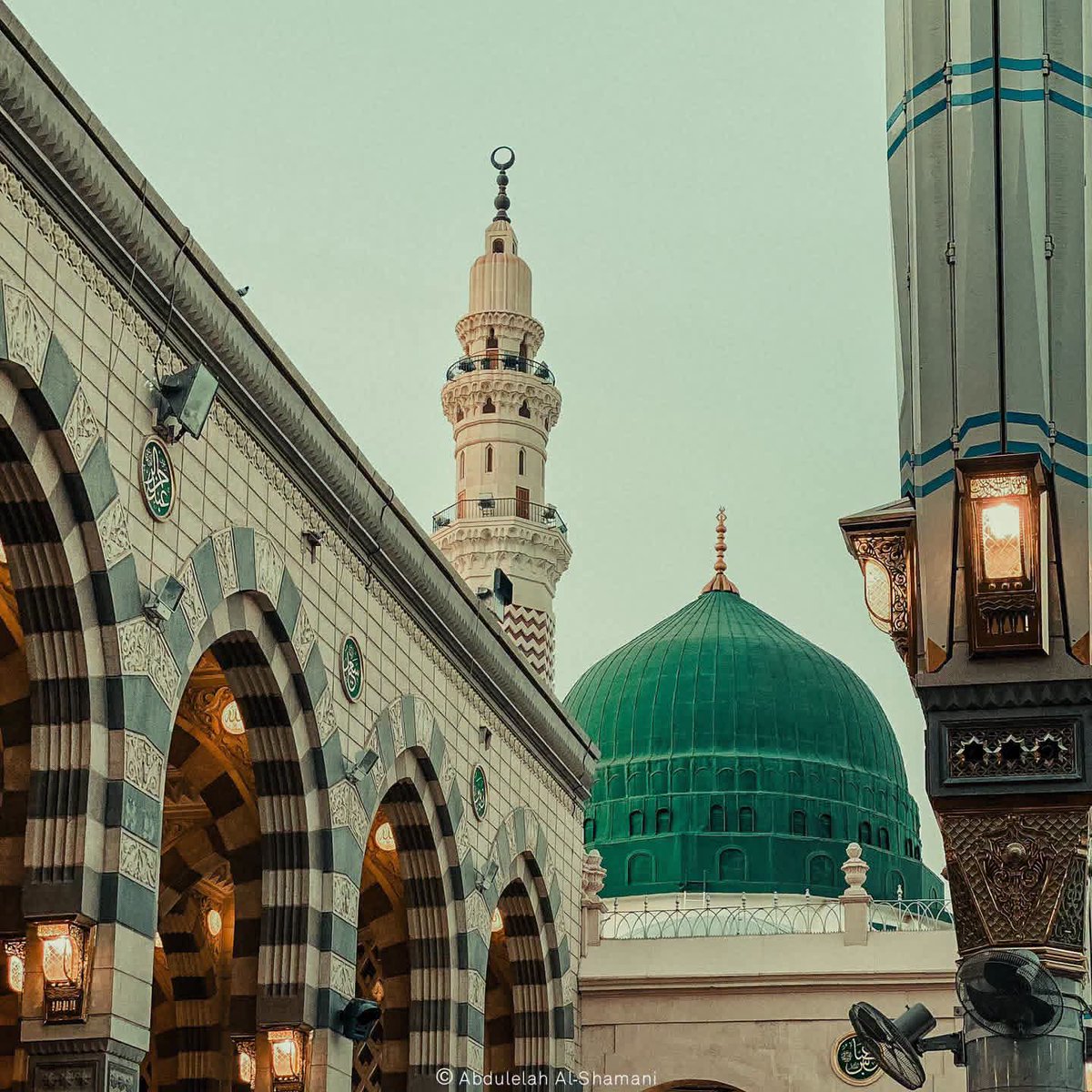 alawdateam's tweet photo. "ومَا فَقدَ الماضُون مِثلَ مُحمَّدٍ
ولا مِثله حتّى القيامةِ يُفقد" ﷺ
#جمعة_مباركة https://t.co/4iW2dq0d7N
