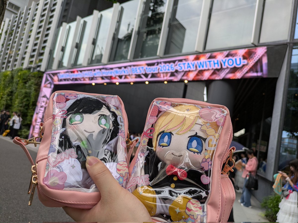 yato3139's tweet photo. チコハニのライブ来たぞ！！ https://t.co/httEOTK8Nf