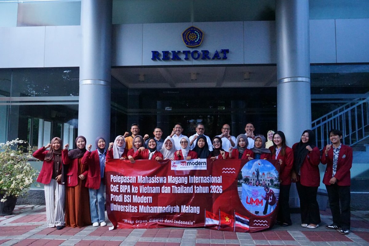 UMMcampus's tweet photo. Belasan Mahasiswa CoE BIPA UMM, Dipercaya Mengajar di Vietnam dan Thailand | https://t.co/Kbt9sXPzuR | #ummcampus #KampusBerdampak #UMMCampusBerdampak https://t.co/BAQ9zFUzX2