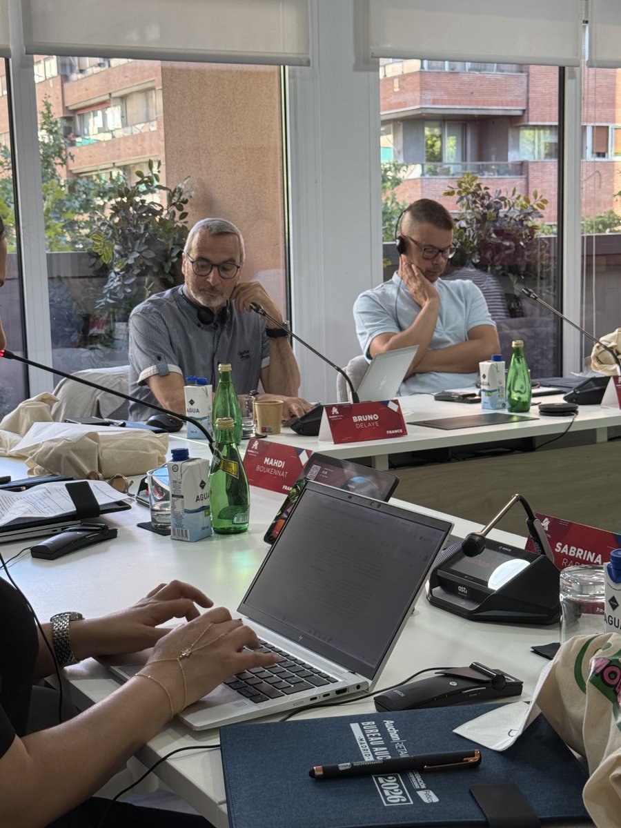 sindicatofetico's tweet photo. En #Fetico hemos sido anfitriones en Madrid de la reunión del Bureau Internacional del Comité Europeo del #GrupoAuchan, junto a representantes de 🇫🇷 🇪🇸 🇵🇱 🇵🇹 🇷🇴

Seguimos reforzando el diálogo social europeo y nuestro compromiso con condiciones laborales inclusivas y sostenibles. https://t.co/al3Wc5ApRY