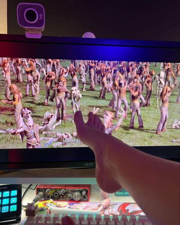 foojidull1's tweet photo. Star Wars and feet.
#lasvegas #lasvegaslocals #702freaks  #footfetısh #lasvegascucklist #nsfwtwt #Latina #lasvegasfreaks https://t.co/objYbKKuPV