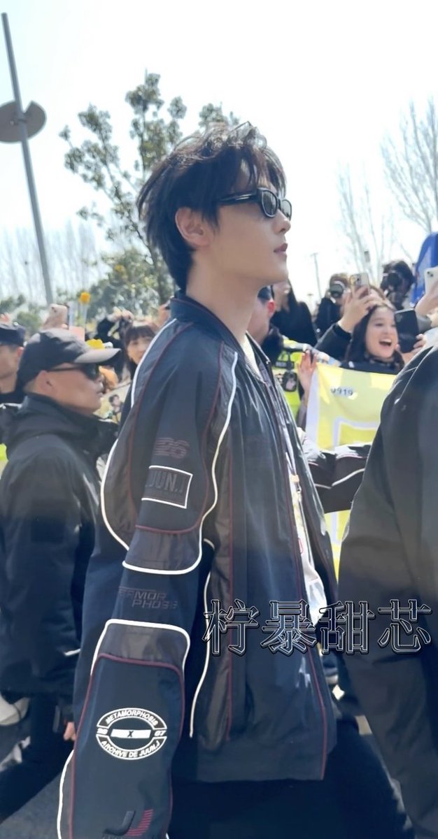FifiWen0610's tweet photo. 又一张没见过的
cr:见水印 https://t.co/nmQlWMBUMv