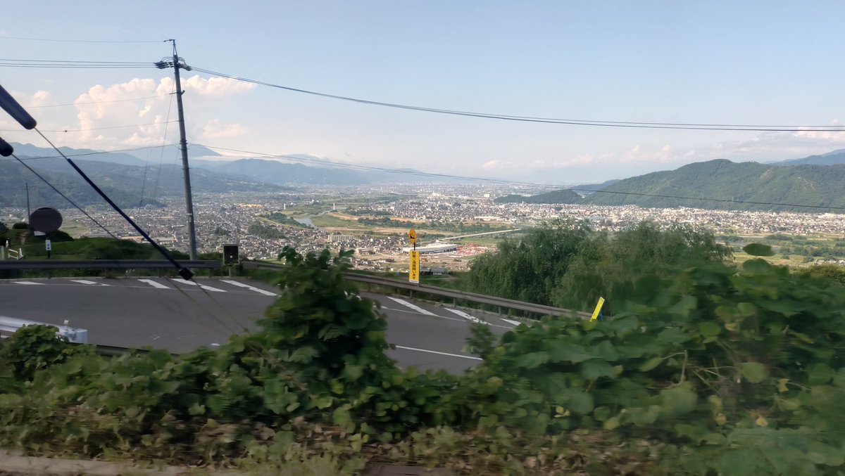kozo_ofu's tweet photo. 日本三大車窓の一つ
長野県の姨捨(篠ノ井線)
素晴らしかった
写真は下手だけど😅 https://t.co/Tx4Y4EQhwC
