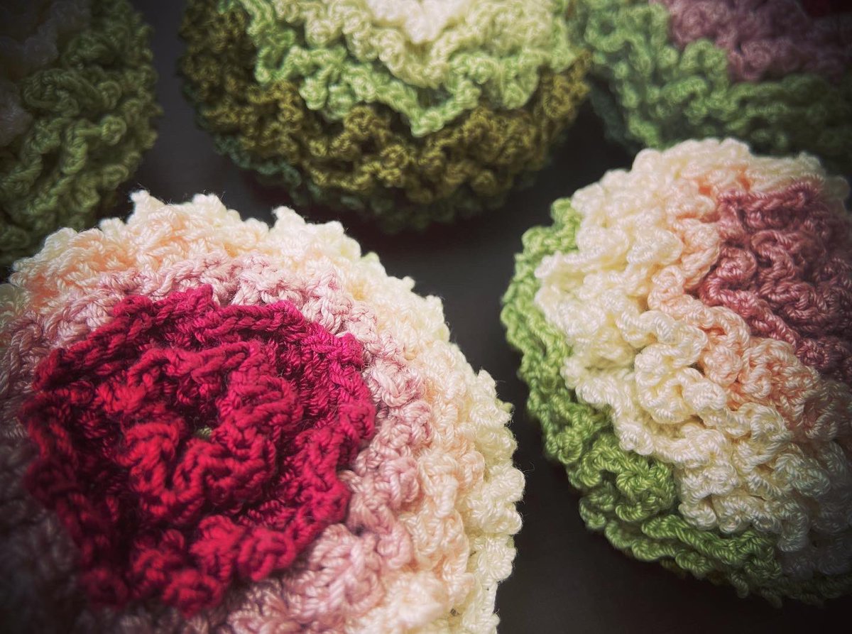 AlaKnitting's tweet photo. 編み物は根気。
一目一目コツコツと。

#編み物 #crochet https://t.co/ipijemh4b9
