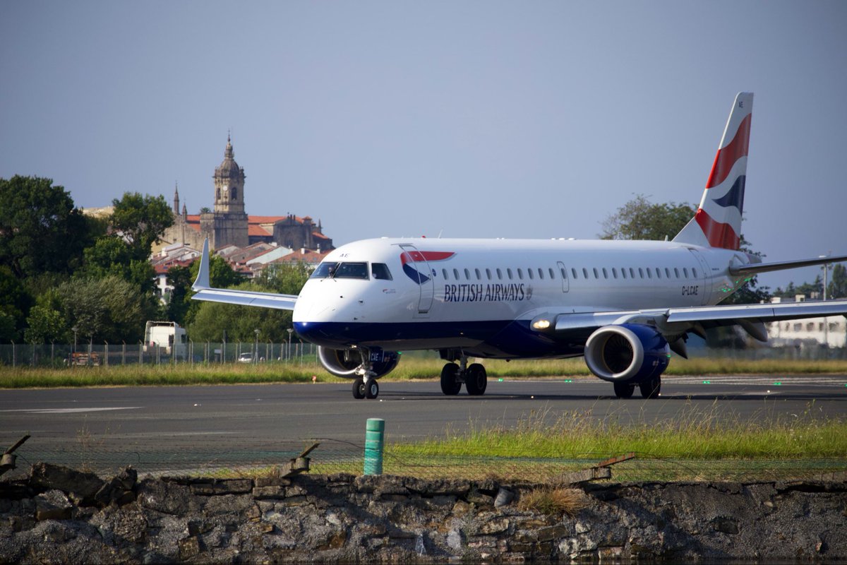 DonostiAir's tweet photo. Egun On! Buenos días!!
VIERNES
0️⃣3️⃣ de Julio de 2026
••••
#MADRID
op @Iberia 🛫 3 🛬 3
#BARCELONA
op @vueling 🛫 2 🛬 2
#LONDON_CITY
op @British_Airways 🛫 1 🛬 1
#TENERIFE_NORTE
op @BinterCanarias 🛫 1 🛬 1
#MAHON
op @volotea 🛫 1 🛬 1
•••• https://t.co/QIW7uCFhSC