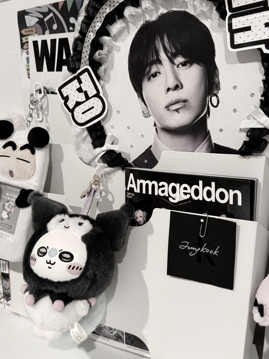 dear9597's tweet photo. picket deco done ♥︎ my angel jk 4ever https://t.co/oY4c3hf4qs