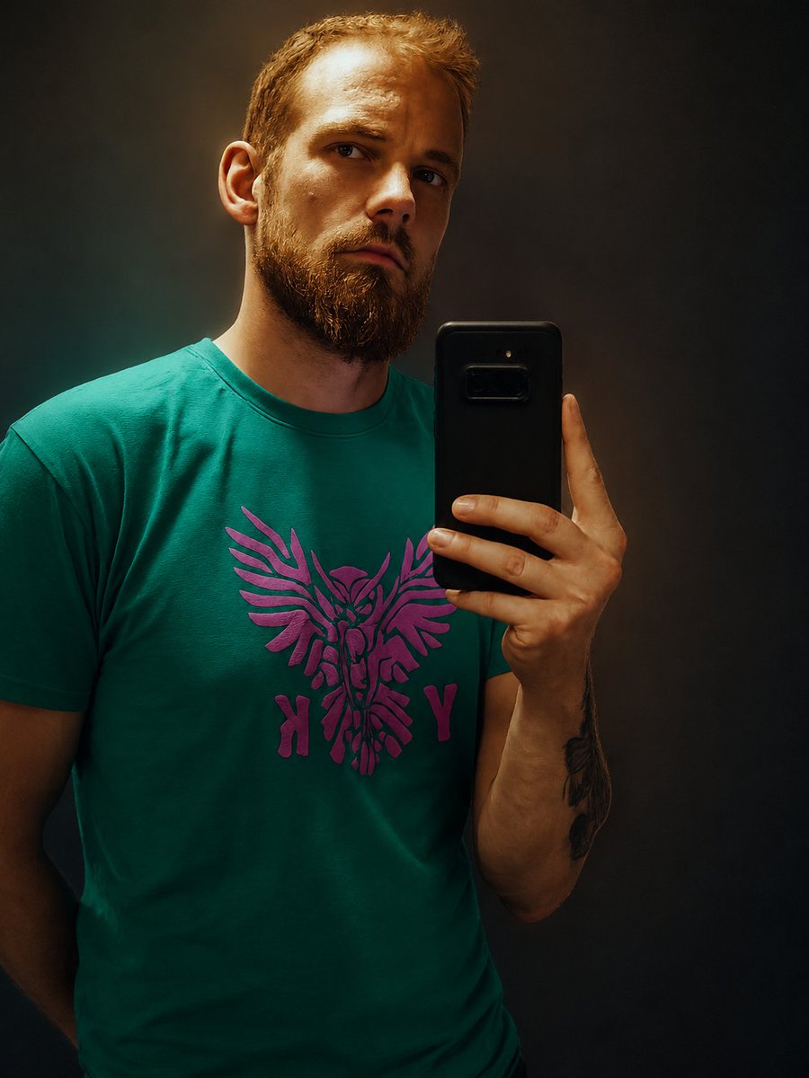 rick89634661's tweet photo. Selfie time https://t.co/NoZslNjqhP