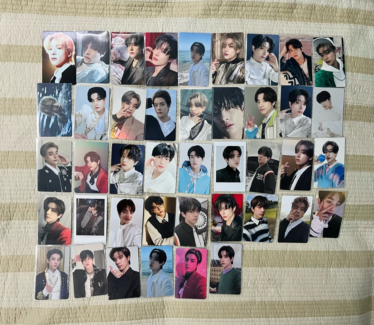 mintmory_shop's tweet photo. WTS | พร้อมส่ง 💐

เสนอราคา ฮีซึง เจย์ เจค ซองฮุน ซอนอู จองวอน นิกิ darkblood  dusk pom you dawn yet solo down up ums  limited weverse engene regular 2nd binder yizhiyu ทะเล 2ปี จิ้มแก้ม สเป ดอกไม้ กุกุ
ค่าส่ง 30 บาท 3 ใบขึ้นไป “ส่งฟรี ”  🌱

#ตลาดนัดENHYPEN #ตลาดนัดเอนไฮเพน https://t.co/rp9k0y309i