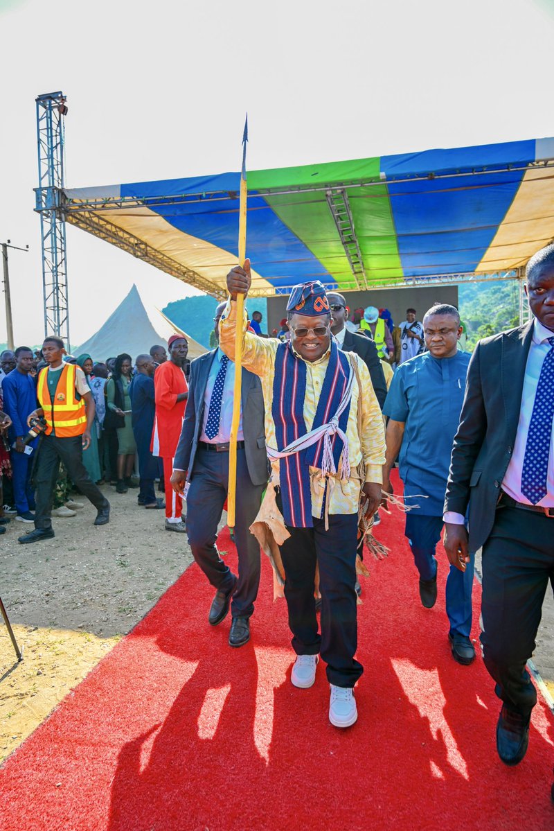 FrancisNwaze1's tweet photo. APC NATIONAL CHAIRMAN TO UMAHI: “YOU ARE PRESIDENT TINUBU’S SIGNATURE BOY” AS PLATEAU MONARCH CONFERS NGOROG NGASMWA TITLE ON THE MINISTER

The Honourable Minister of Works, Senator Engr. David Umahi, CON, was on Thursday, July 2, 2026, honoured with the prestigious traditional title of Ngorog Ngasmwa (Lover of Ngas) by the Pankshin and Kanke Joint Traditional Rulers Council during the flag-off of the Rehabilitation of the Babban Lamba–Sharam (Phase II) Road in Kanke Local Government Area of Plateau State.

The honour, conferred by the Chairman of the Pankshin and Kanke Joint Traditional Rulers Council and Ngolong Ngas, HRH Nde Jika Golit, was in recognition of Senator Umahi's commitment to infrastructure development and his role in bringing the important road project to the area under the Renewed Hope Agenda of President Bola Ahmed Tinubu.

While conferring the traditional title on the Minister, the royal father described him as a trusted friend of the Ngas people and welcomed him into the Ngas nation. "You come to Ngasland not as a stranger, but as an honoured ally. In deep appreciation of this assignment and in recognition of your role in flagging off this landmark project within my Chiefdom, I am honoured to confer on you the prestigious Traditional Title of Ngorot Ngasmwa (Lover of Ngas). I therefore welcome you today as a distinguished member of my Council of Traditional Title Holders."

The royal father further declared: "You are welcome to Ngas Land. It's our honour that you have become an Ngas son. You are now the same as our son, the National Chairman of the All Progressives Congress, Prof. Nentawe Goshwe Yilwatda. He will teach you the language."

Responding to the honour, the Honourable Minister of Works, Senator Engr. David Nweze Umahi, CON, expressed profound appreciation to the Pankshin and Kanke Joint Traditional Rulers Council for the unexpected recognition bestowed on him. He also commended the National Chairman of the All Progressives Congress (APC), describing him as an energetic and divinely inspired leader. "I thank you for the honour done to me. I want to tell you that your son, now my brother, is very energetic and divine, the man that will deliver Mr. President come 2027. Thank you again," the Minister said.

Welcoming the Minister as the newest Ngorog Ngasmwa of the Ngas nation, the National Chairman of the All Progressives Congress (APC), Prof. Nentawe Goshwe Yilwatda, who hails from Dungung in Kanke Local Government Area of Plateau State, paid glowing tribute to Senator Umahi's performance as Minister of Works and the confidence reposed in him by President Bola Ahmed Tinubu. "My brother, my friend, the workaholic Minister, the man that has made the difference, the clear difference in terms of infrastructure transformation in Nigeria, you are constructing thousands of roads across Nigeria. It has never happened before. You have done what is incredible. You are the signature boy of Mr. President."

He continued: "We are proud of you and we remain very proud of you. Coming from the South East, the first Minister of Works from the South East appointed by President Bola Ahmed Tinubu, the first significant Minister from the South East, and you have demonstrated that bringing you was never a mistake. Thank you for the great work you are doing on behalf of Mr. President."

Governor of Plateau State, His Excellency, Barr. Caleb Manasseh Mutfwang, also paid glowing tribute to the Honourable Minister of Works, describing him as one of the brightest performers in President Bola Ahmed Tinubu's administration. "The starboy of the administration nationally, our own elder brother and friend, Engr. David Nweze Umahi, we want to welcome the workaholic Minister."