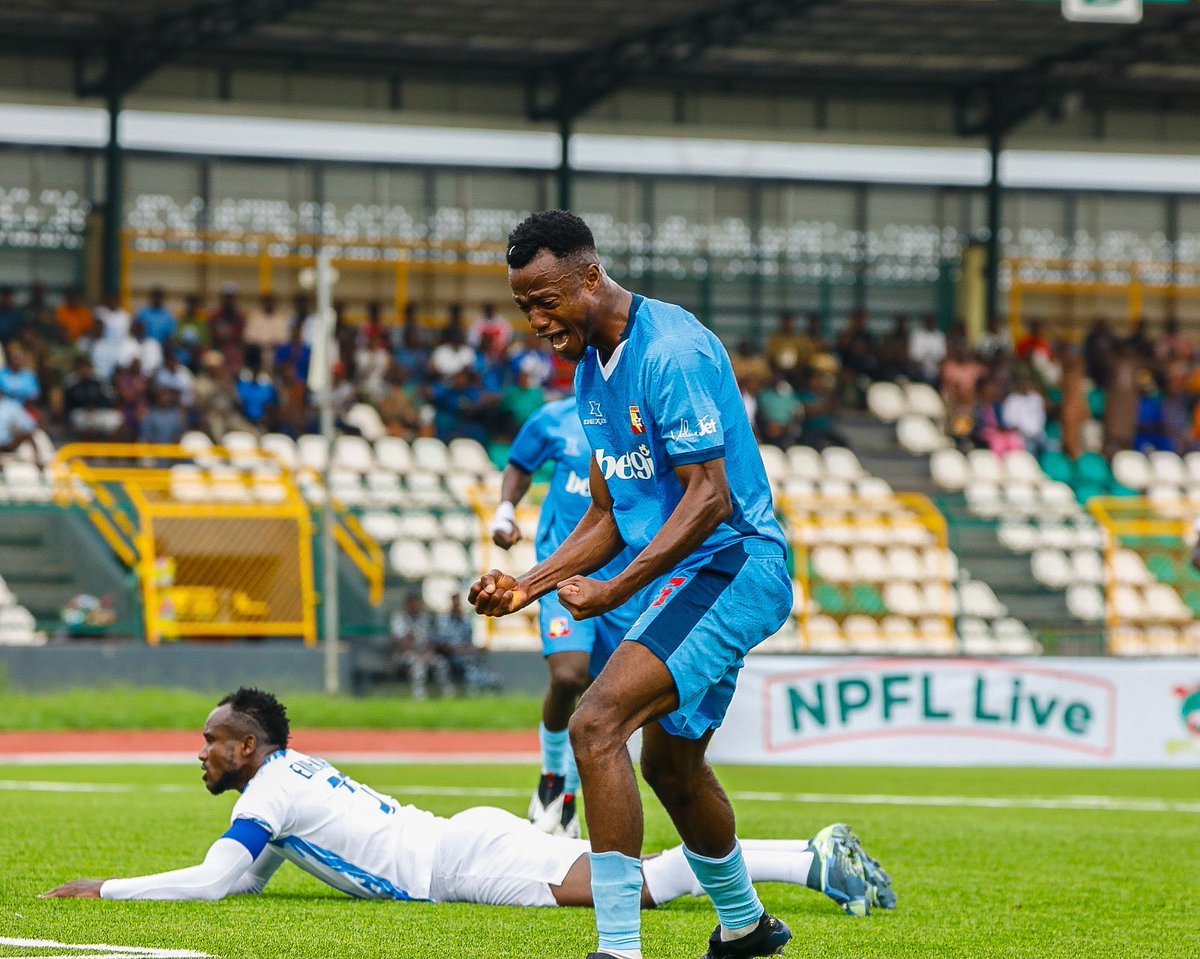 Undisputed_Jsam's tweet photo. โป๏ธ EXCLUSIVE: ๐ฐ๐ช Tusker FC have signed striker Victor Mbaoma from ๐ณ๐ฌ Remo Stars on a one-year deal.
Mbaoma, who scored 14 league goals for relegated Sky Blue Stars last term, chose the 13-time #KPL champions, current Kenyan Cup champs & #CAFCC football in 26/27 season.
#NPFL https://t.co/Ietg6QOZ5o