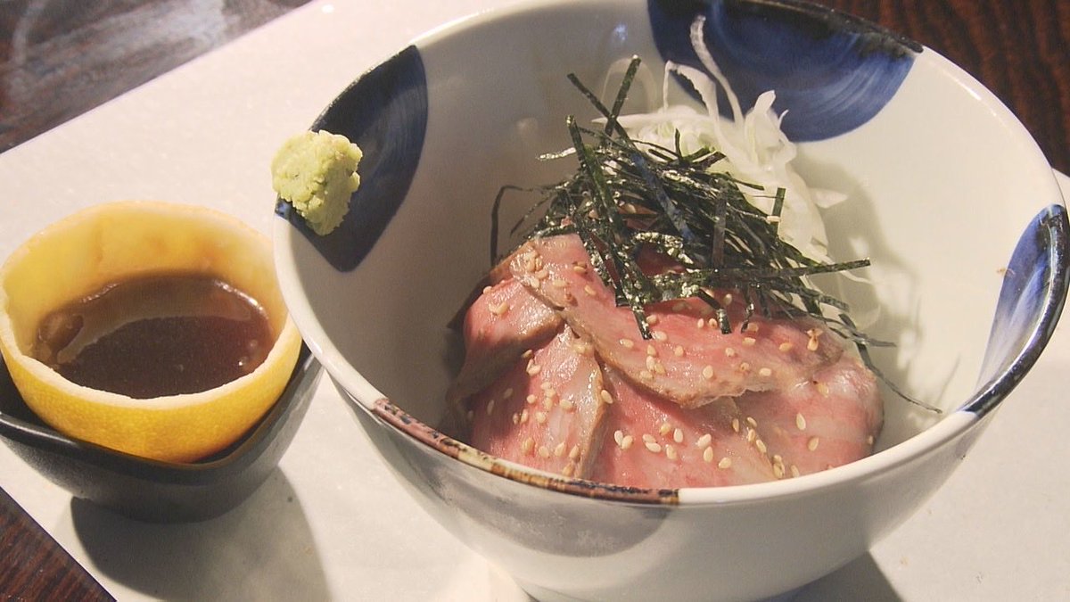 ekitele_marche's tweet photo. あすの #駅テレマルシェ

夏に食べたい❤️ひんやり爽快
“冷やし麺”を大特集😋

⭐️「つけうどん専門店」！
⭐️至福のローストビーフ丼
⭐️鰹節と昆布の和だしスープ
⭐️夏限定！映える冷製パスタ
etc…

中継は…#伊那市 から🎥
旬のブルーベリー狩り🫐
#ヤポンスキーこばやし画伯 さんが体験！ https://t.co/2KKoRCv41u