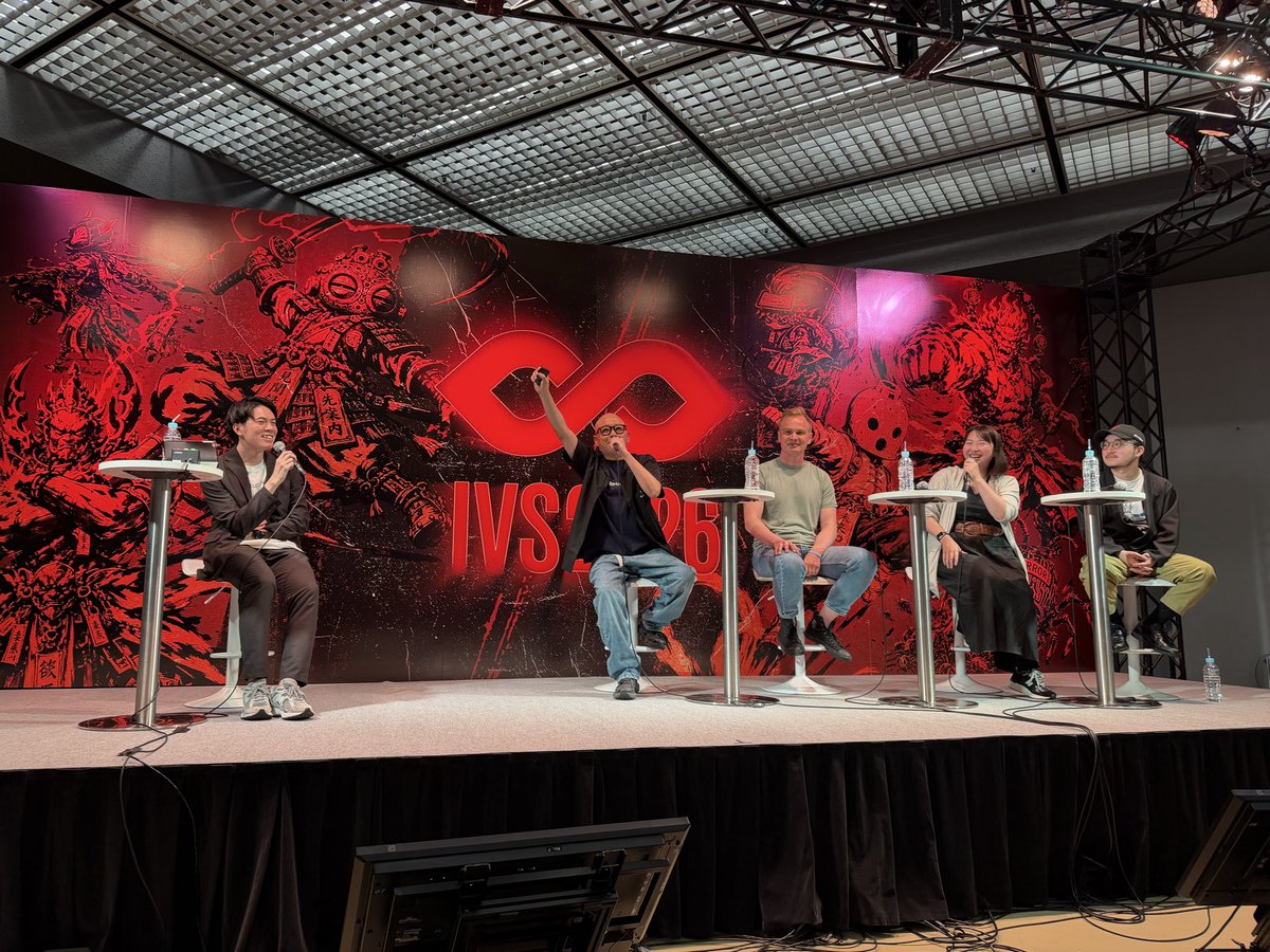 matteobagagem's tweet photo. I listen to the hackathon 企業 💻✨

It was really interesting to hear about the Japanese hackathon ecosystem !!

#ivs https://t.co/zalKNiiPKn