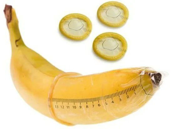 kingvelii's tweet photo. 3- Just as shoe size is important, condom size is important too:

The fit of the condom is more important than some might care to admit.

A condom that's too tight may tear, and one that's too loose may slip off.

Safety also depends on the proper size. https://t.co/iPHH6CN9mP