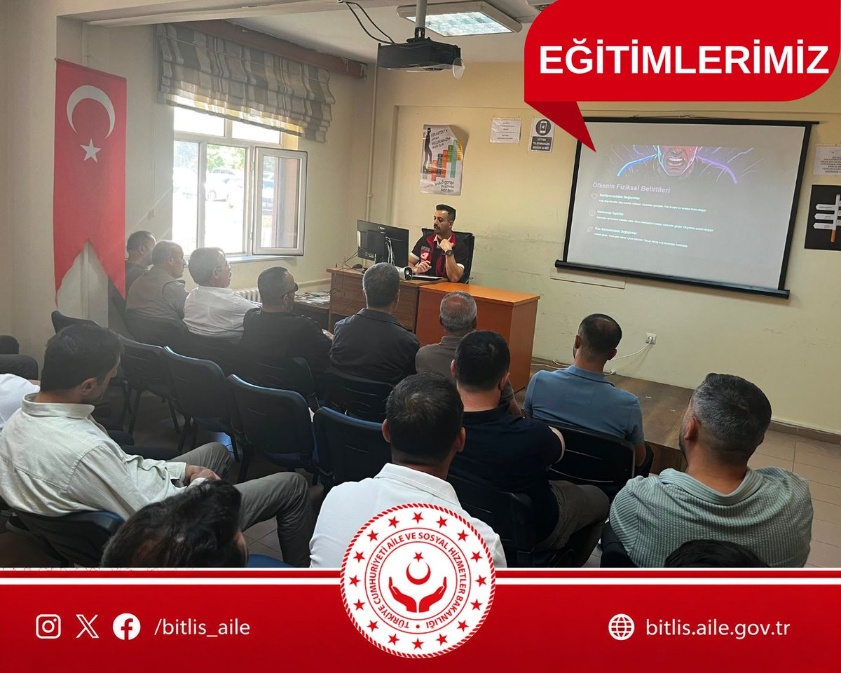 bitlis_aile's tweet photo. 🤝 Güçlü İletişim, Sağlıklı İlişkiler

Bitlis Sosyal Hizmet Merkezi Müdürlüğümüz tarafından Denetimli Serbestlik Müdürlüğünde "Aile İçi İletişim ve Öfke Yönetimi" konulu seminer gerçekleştirildi.

Seminerde katılımcılara; sağlıklı iletişim becerileri, öfke kontrolü, empati ve aile içi ilişkilerin güçlendirilmesine yönelik bilgilendirmelerde bulunuldu.

Bireysel farkındalığın artırılması ve güçlü aile ilişkilerinin desteklenmesine yönelik eğitim çalışmalarımız devam etmektedir.
@tcailesosyal @BitlisValiligi