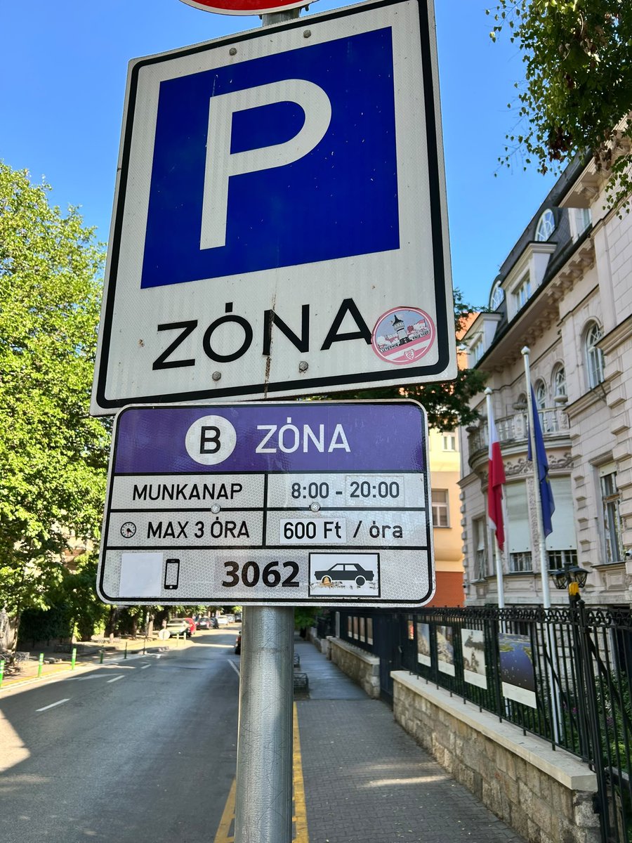 Lengyel Nagykövetség / Ambasada RP w Budapeszcie tweet media