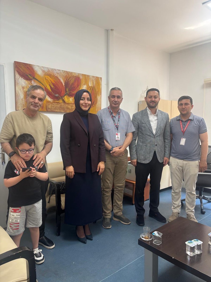 akkadikoy's tweet photo. #HerMahallesiyleKadıköy

@orhan_kahya 
@akpartiistanbul 
@abdullahozdemir 
@mehmetsahinbsk 
@izeynepbulbul 
@akkadinkadikoy 
@akgenc_kadikoy https://t.co/wv5JiSSogv