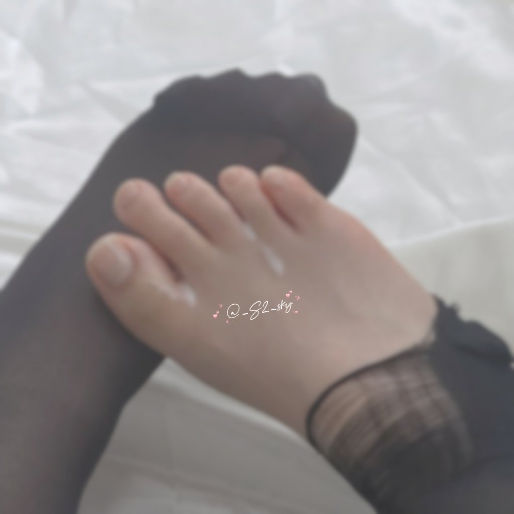 발페티쉬 하늘 🌈 발영통 온플 tweet media