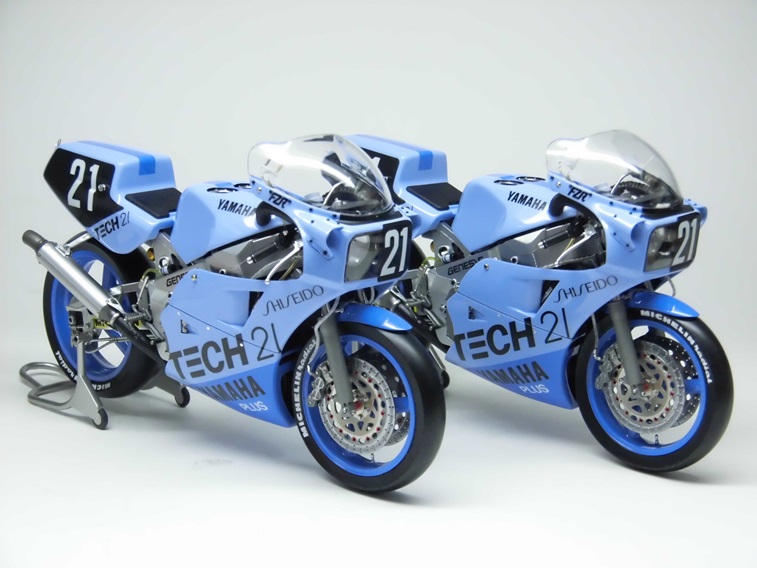 ReiModeling's tweet photo. 1/12 '85 SHISEIDO  TECH21 YAMAHA FZR750 SUZUKA 8H #21 tadahiko taira ＆ Kenny Roberts  https://t.co/635IMJnAc9 詳しくはブログで。

いよいよ始まる2026鈴鹿８時間耐久レース❗️

と言うことで

1/12 '85TECH21 YAMAHA FZR750 SUZUKA 8H

#21 t.taira ＆ K.Roberts

マシン作りました💪 https://t.co/ooOySqZfcH