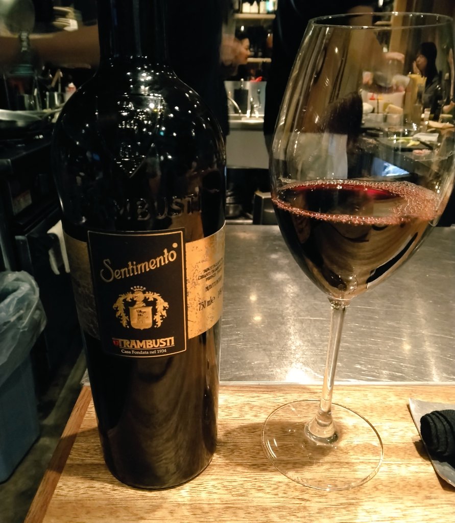 wind_gartnis's tweet photo. イタリアンバルで小休止🍷 https://t.co/FnKfwyvqWi
