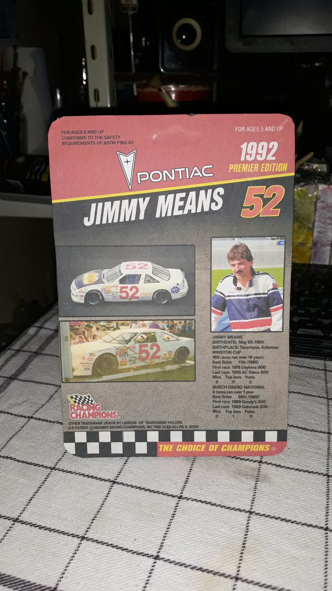 nascarvintage17's tweet photo. @NASCAR #nascar #diecast #racingchampions #nascarvintage https://t.co/lYnkax0phB