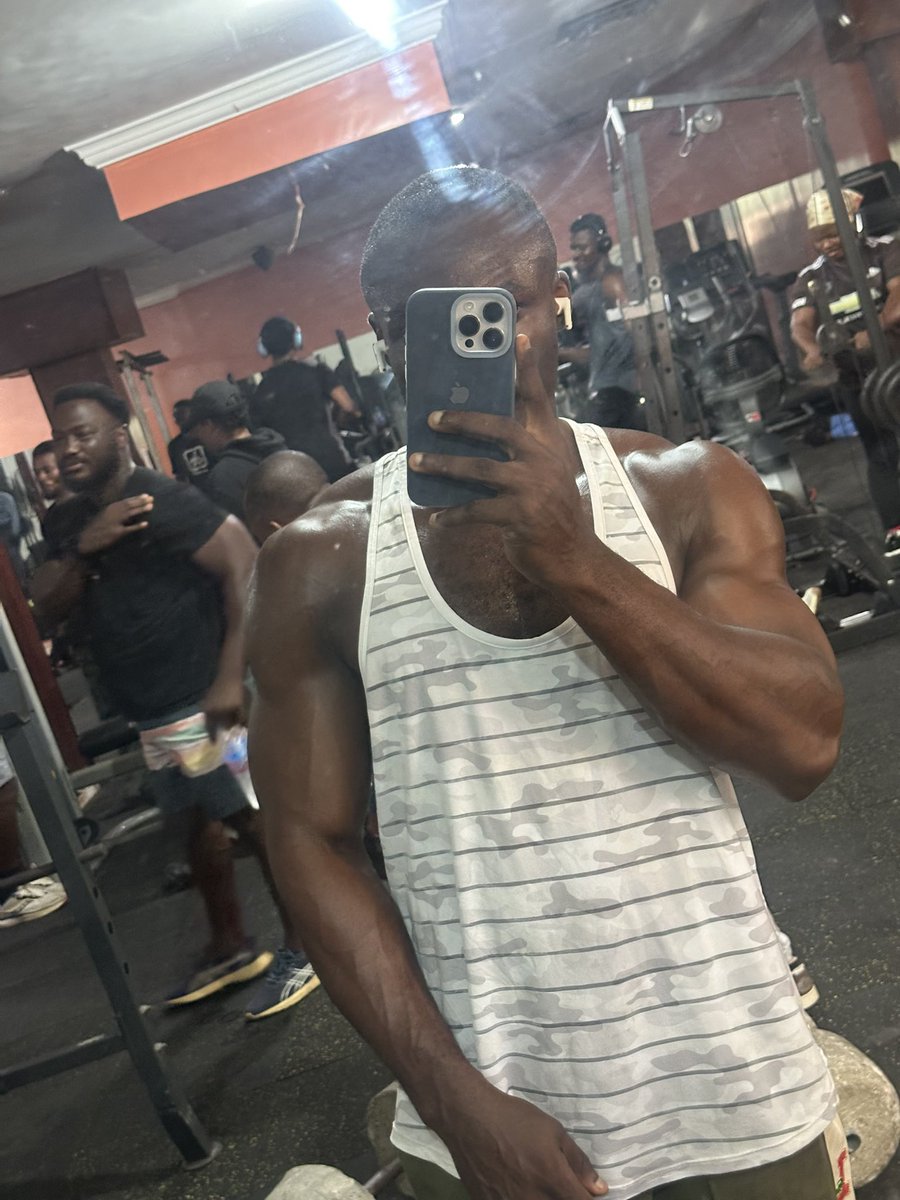 Jibazz's tweet photo. Shoulder done and dusted 💪🏿🔥 https://t.co/9D0So6doUC