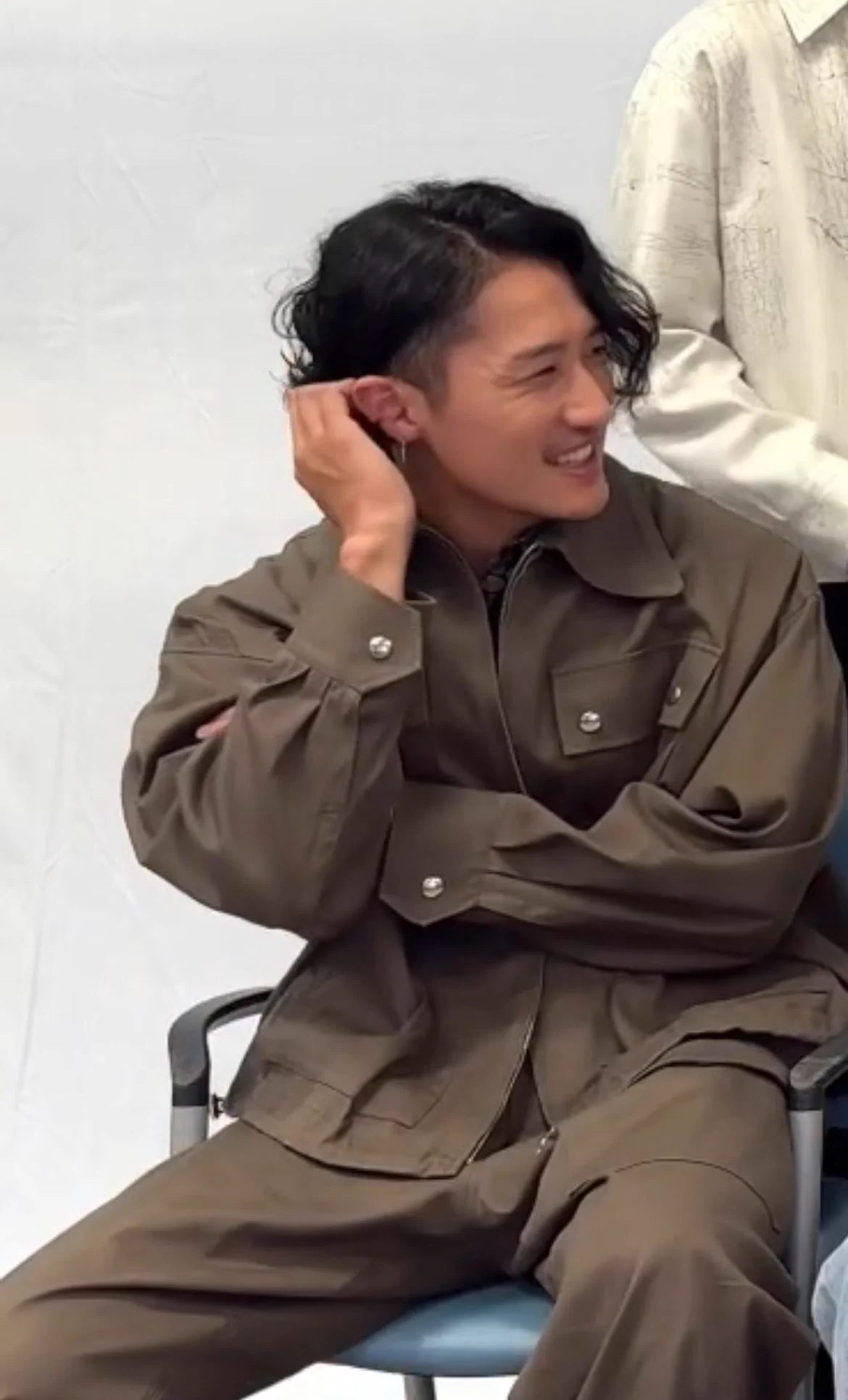 岩 on X: 
