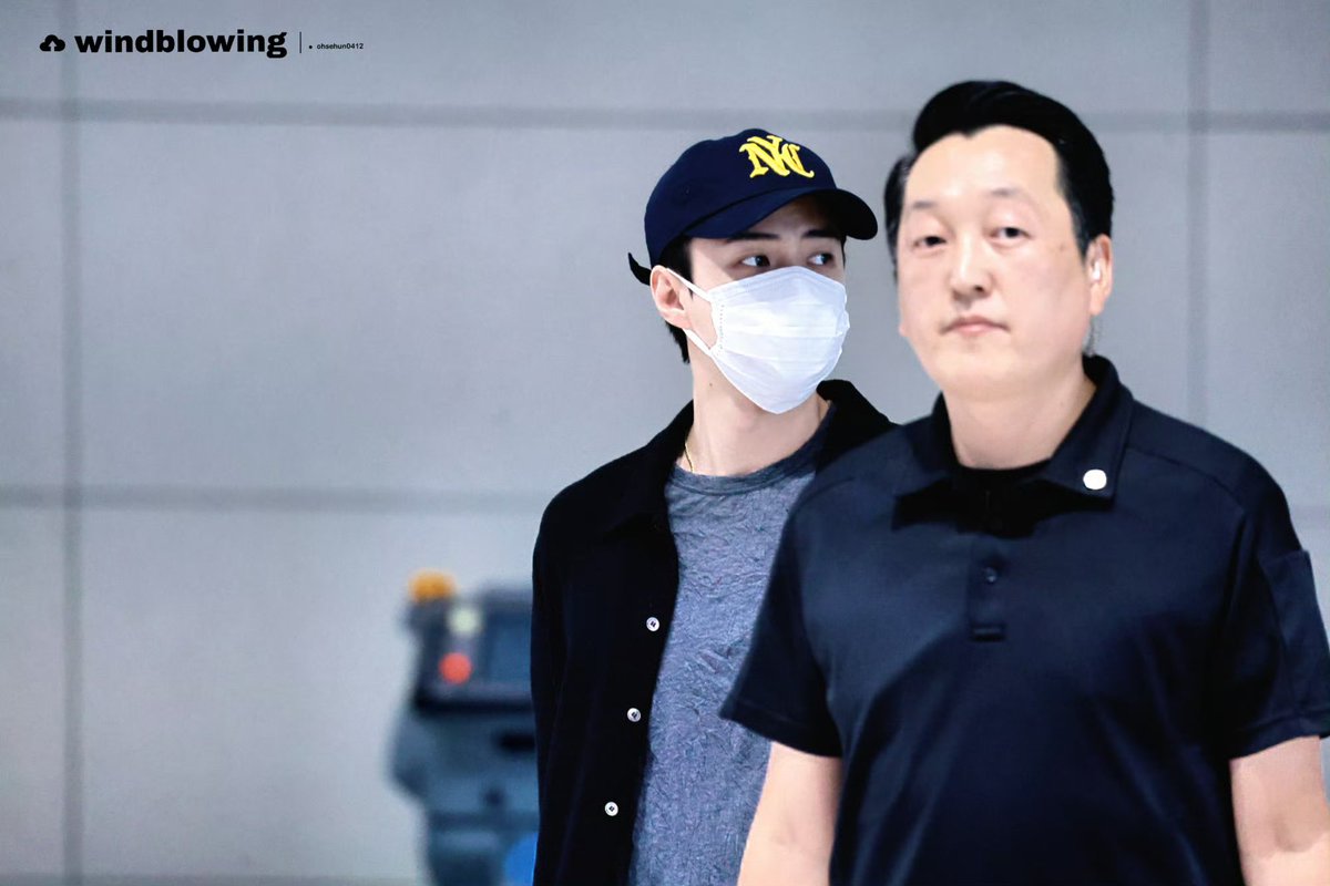 OhSehunGlobal's tweet photo. 260703 | ICN

How much do you love Sehun's look today?😍

HD pics by -windblowing- on weibo
🔗 https://t.co/92sXpQhLJ2

#SEHUN #세훈 https://t.co/ffNvHqkB6a