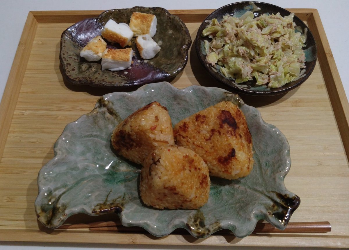 nako_119's tweet photo. 夕飯 https://t.co/oWRL4XaAup