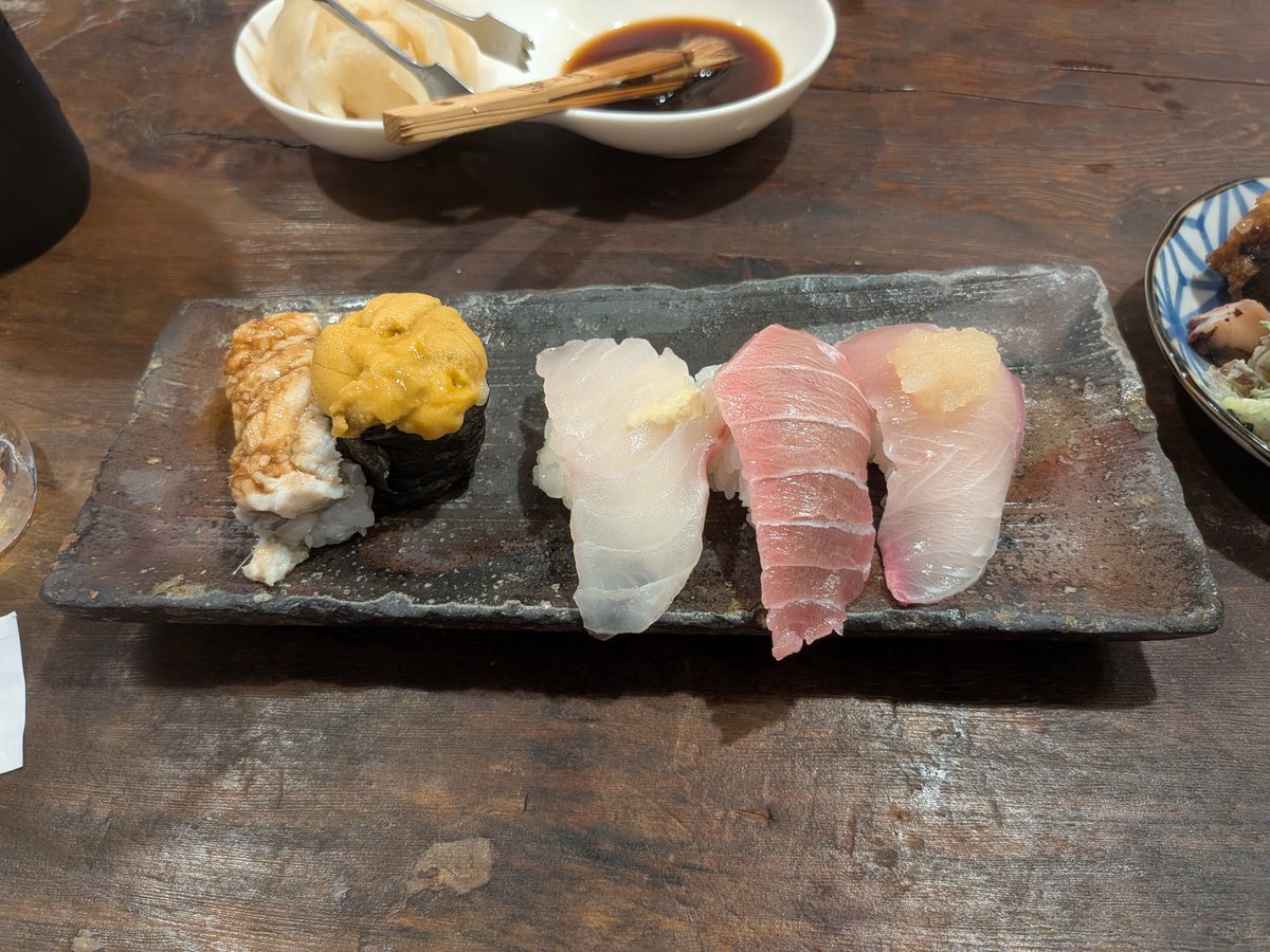 sdt_hamaro's tweet photo. 上司「昼飯中華行こうや」
結果 https://t.co/TVQ2USPzUR