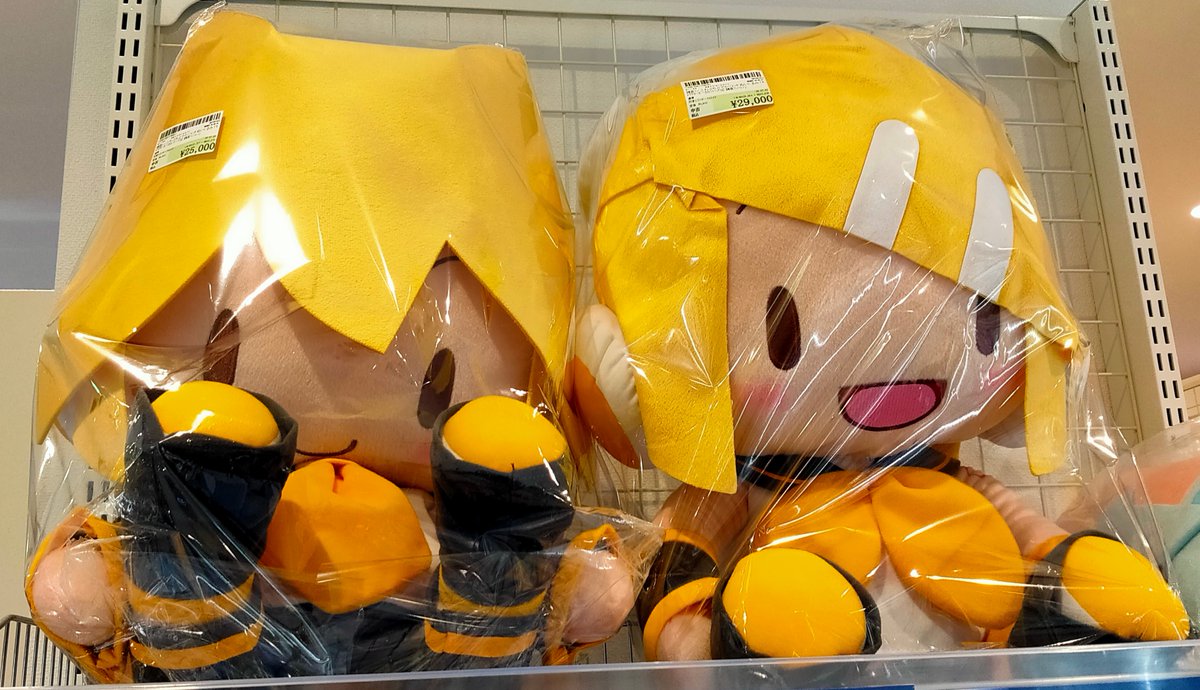 鏡音ﾘﾝ 鏡音ﾚﾝ ふわぷち どでかｼﾞｬﾝﾎﾞぬいぐるみ ｢ｷｬﾗｸﾀｰﾎﾞｰｶﾙｼﾘｰｽﾞ02 