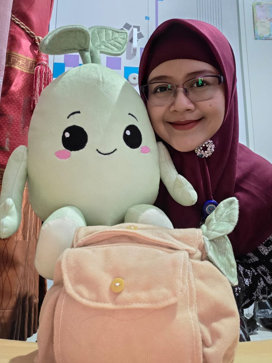 emperpreneur's tweet photo. Boneka benih bibit tumbuh jadi teman mengajar di kelas 

https://t.co/5Ax1D1GrWN https://t.co/aGK9NM5gCS