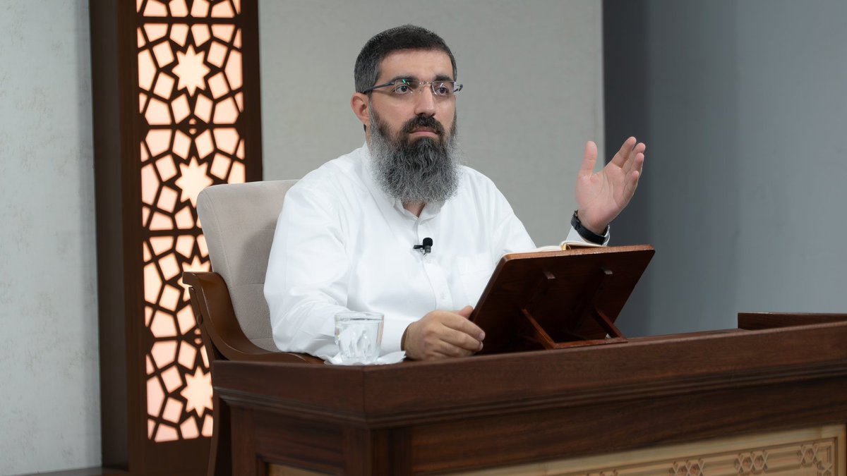 odnvrn's tweet photo. Biz, ‘Ete kemiğe büründüm Mahmut diye göründüm’, ‘Muhammed eşittir Allah’tır’ diyen, müridi şeyhe kul yapan tasavvufa karşıyız.

👤Halis Bayancuk Hoca.

#enflasyon Hayırlı Cumalar https://t.co/6xef7OG6p6