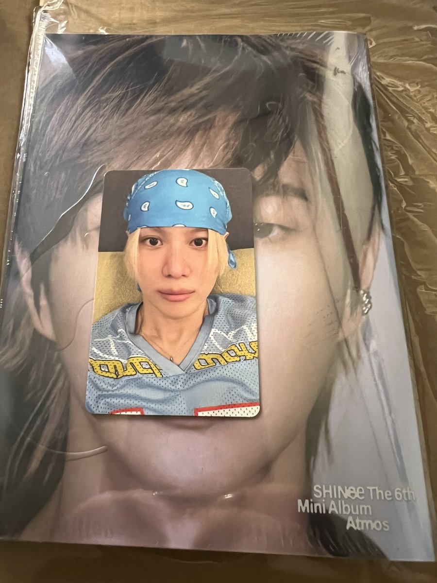 solcobank's tweet photo. オニュ買ったらテミン付いてきたーーー https://t.co/XckgLX0oyX